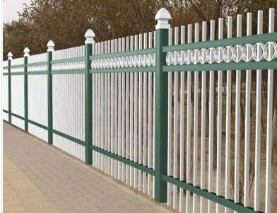 鐵藝圍欄B型【三橫欄】